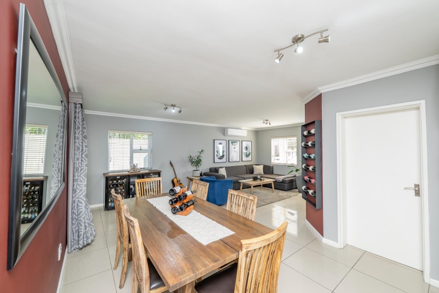 To Let 3 Bedroom Property for Rent in Zonnendal Western Cape